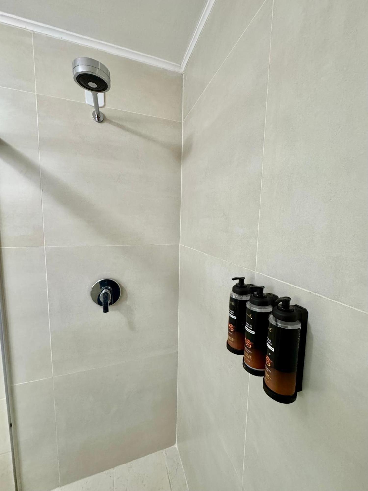 סאו סבסטיאו Hotel Recanto Dos Passaros מראה חיצוני תמונה