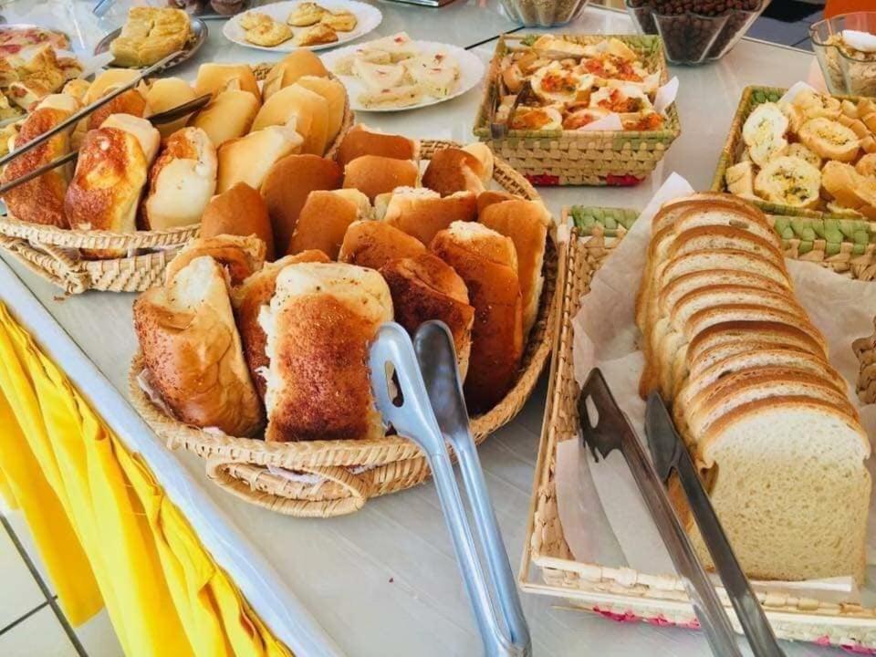 סאו סבסטיאו Hotel Recanto Dos Passaros מראה חיצוני תמונה